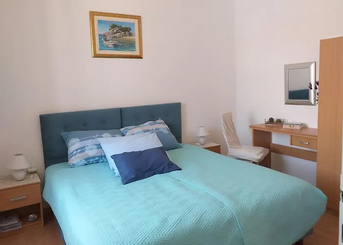 Apartment Ana *